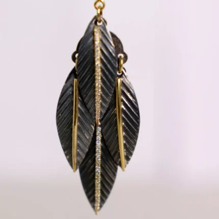 Four-Feather Hanging with Diamonds Earring